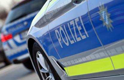 Austrijska policija u izoliranoj kući na jugu pronašla tri tijela s ranama od vatrenog oružja