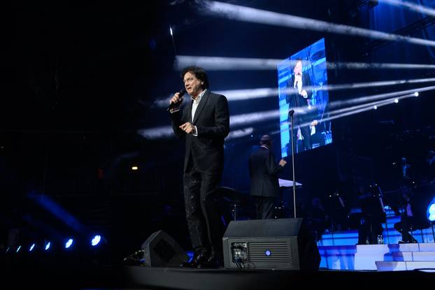 Zdravko Čolić održao je koncert u Areni Zagreb