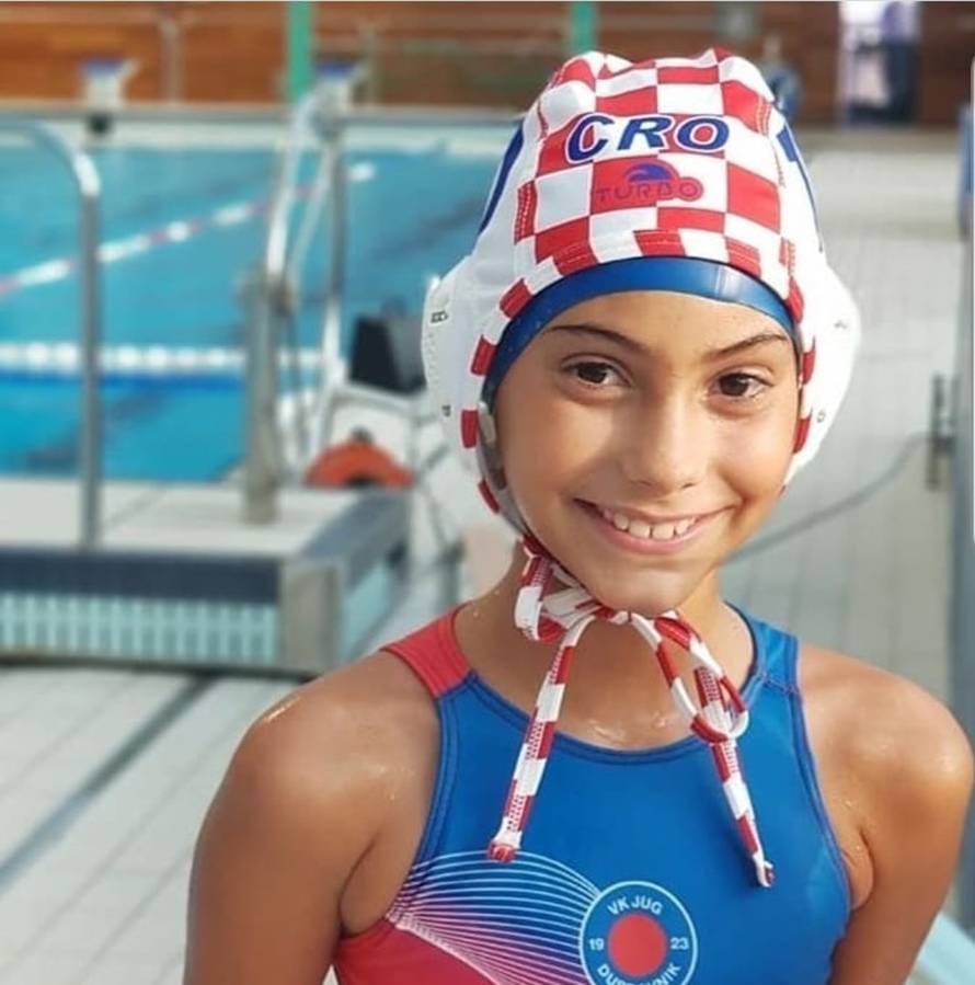 'Tata Xavi mi je najveći idol, ali hrvatski pričam bolje od njega'