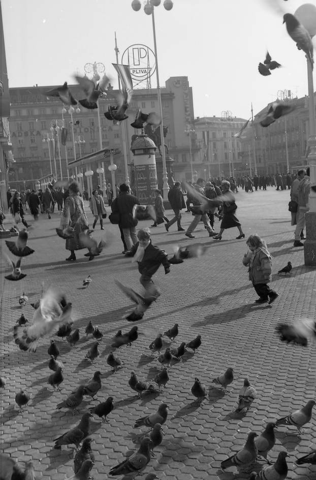 Zagreb: Dječja utrka s golubovima