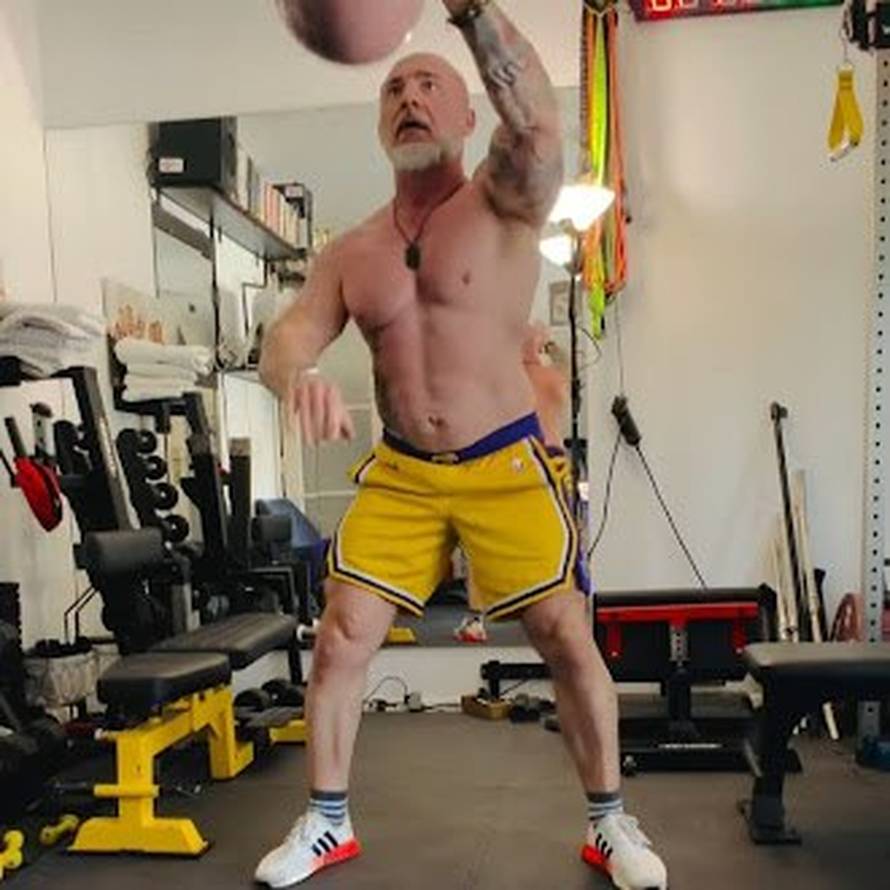 Bivši muž Indire Levak pokazao je isklesano tijelo u 53. godini