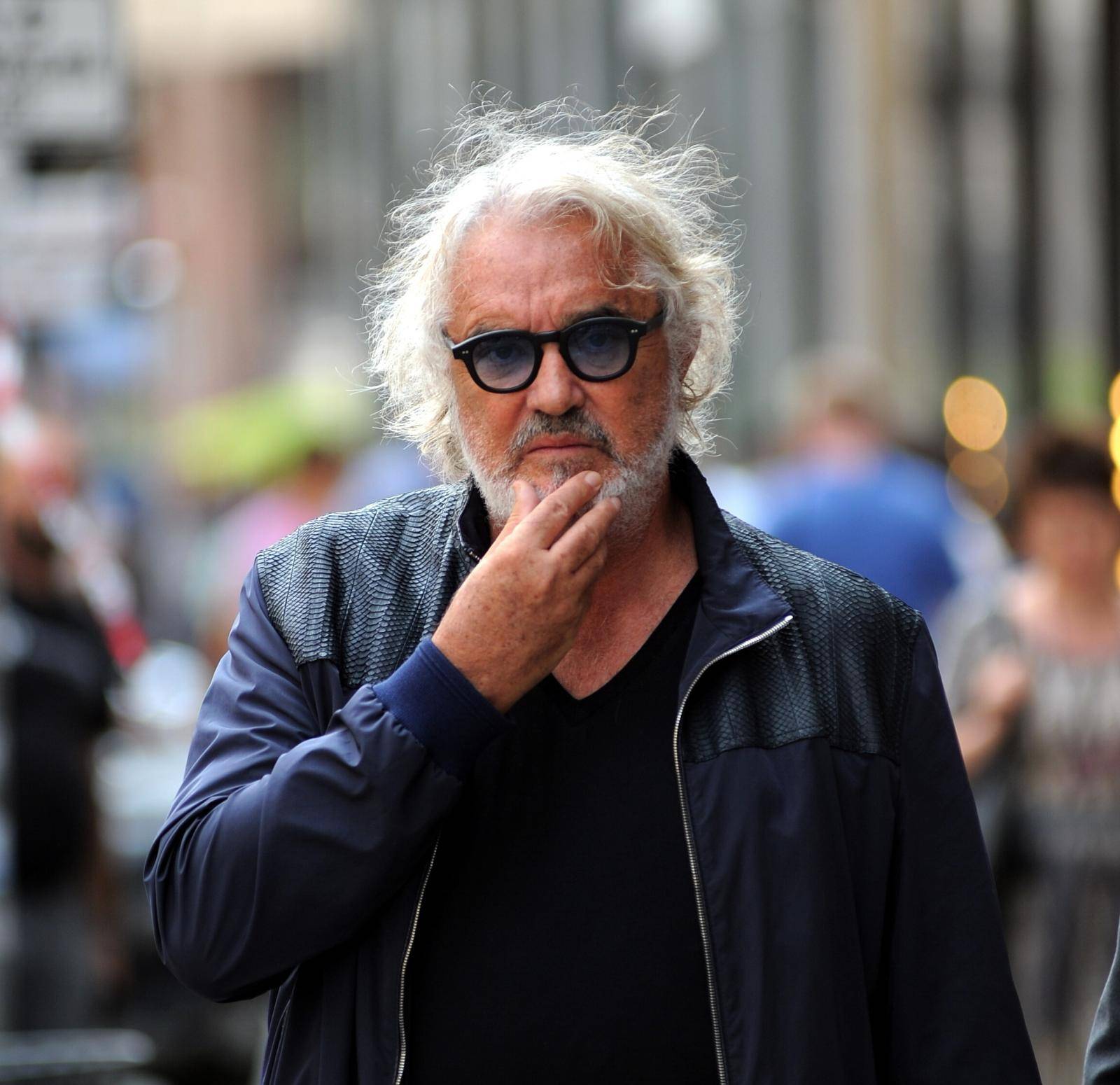 * MINIMUM WEB USAGE FEE * Milan, Flavio Briatore business meeting