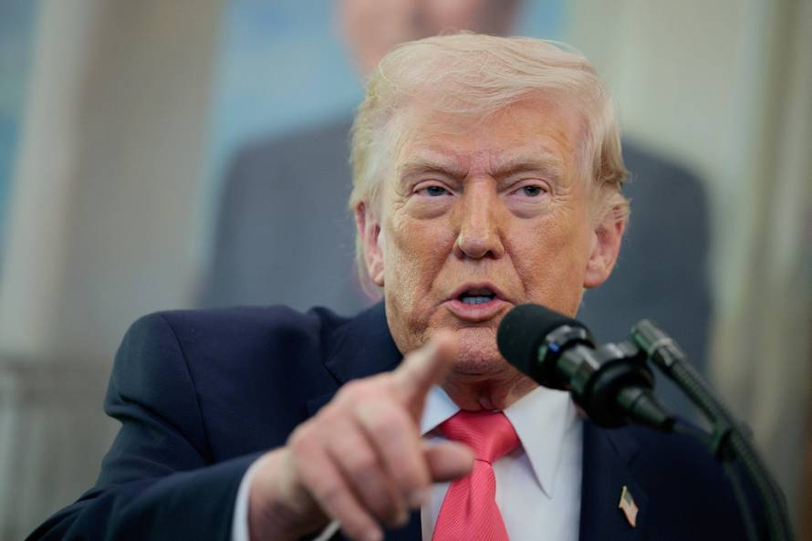Markwayne Mullin swearing-in as DHS Secretary at the White House in Washington