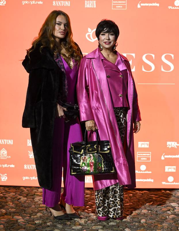 Zagreb: Modna revija Duchessa u MGZ