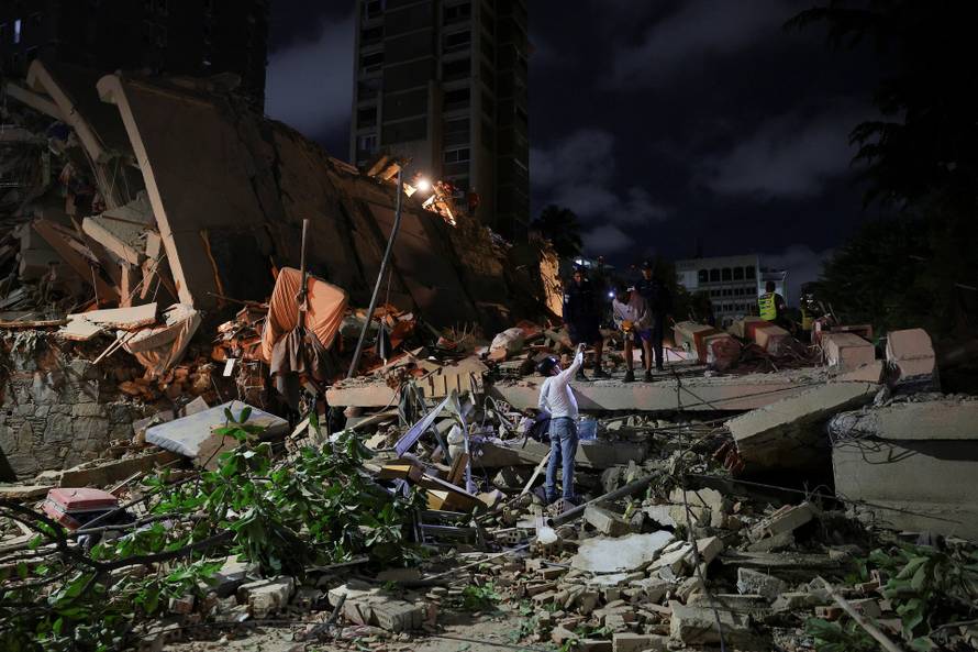 Aftermath of an earthquake in Caracas