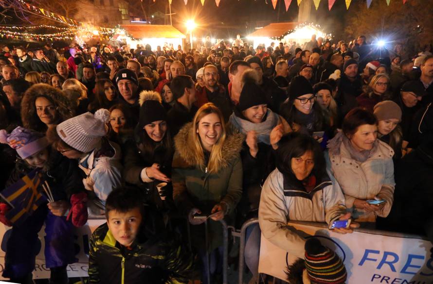 Skijaški spektakl uz more: Iška kraljica privukla je stotine ljudi