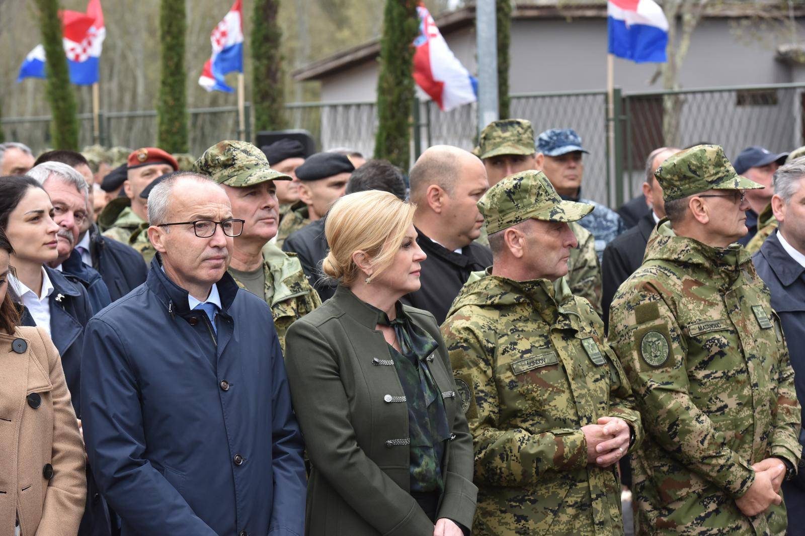 Na bivšem vojnom aerodromu u Valturi svečano otvorena vojarna "Hrvatski branitelji Istre"