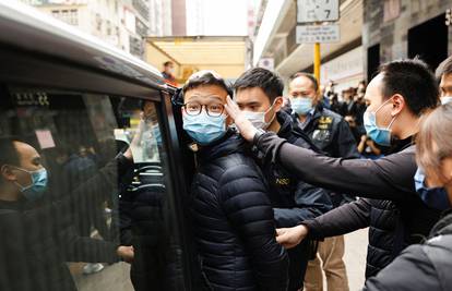 Racija u redakciji Stand Newsa u Hong Kongu: Uhitili sedmero ljudi i glavnog urednika