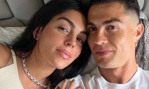 Georgina objavila fotku kćeri, objavu lajkalo više od milijun ljudi, a javio se i tata Ronaldo