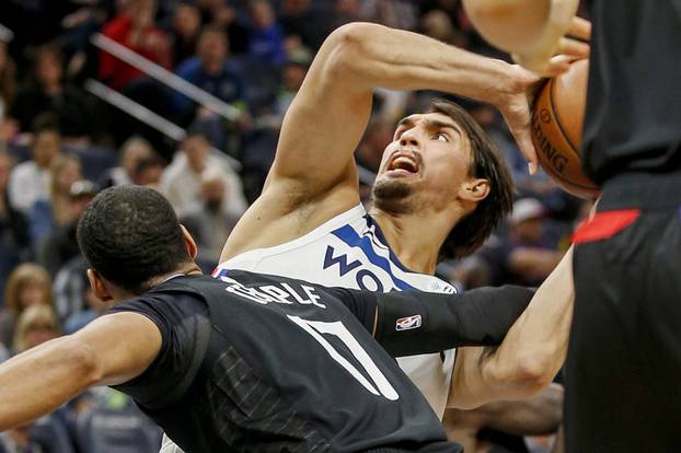 NBA: Los Angeles Clippers at Minnesota Timberwolves