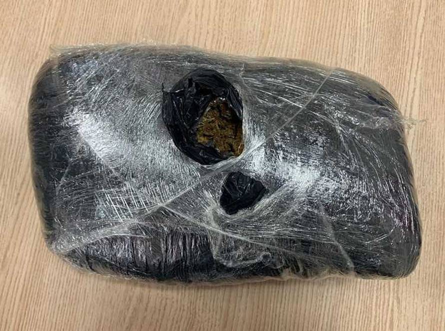 Kod Slavonskog broda uhvatili muškarca s kilogramom 'trave'
