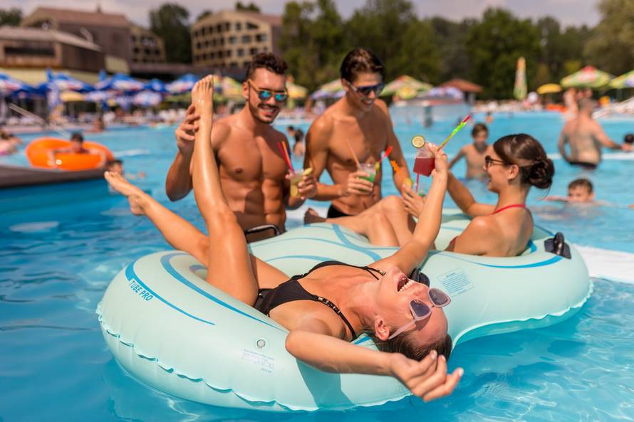 Otvorena dva nova tobogana u Termama Tuhelj