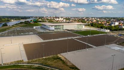 FOTO Niknula trava na novom stadionu Osijeka. Pogledajte prekrasne prizore Opus Arene