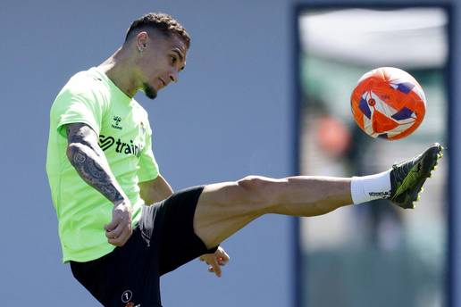 UŽIVO Strani transferi: Antony odbio poziv Coma, europski prvak iz 2021. napušta Liverpool