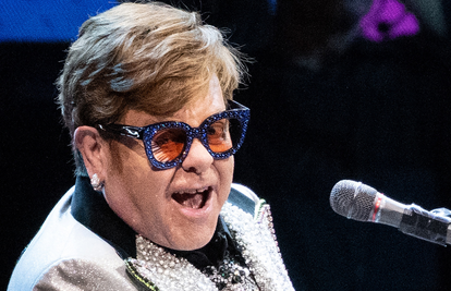 Elton John progovorio o borbi s ovisnošću: 'Donosite užasne odluke kad ste pod drogama'