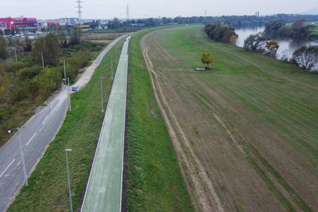 Zagreb: Pogled iz zraka na novootvorenu dionicu biciklističko-pješačke staze uz Savu