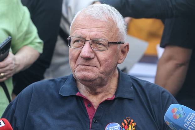 Beograd: Promocija drugog izdanja knjige Vojislava Šešelja "U Srebrenici nije bilo genocida"