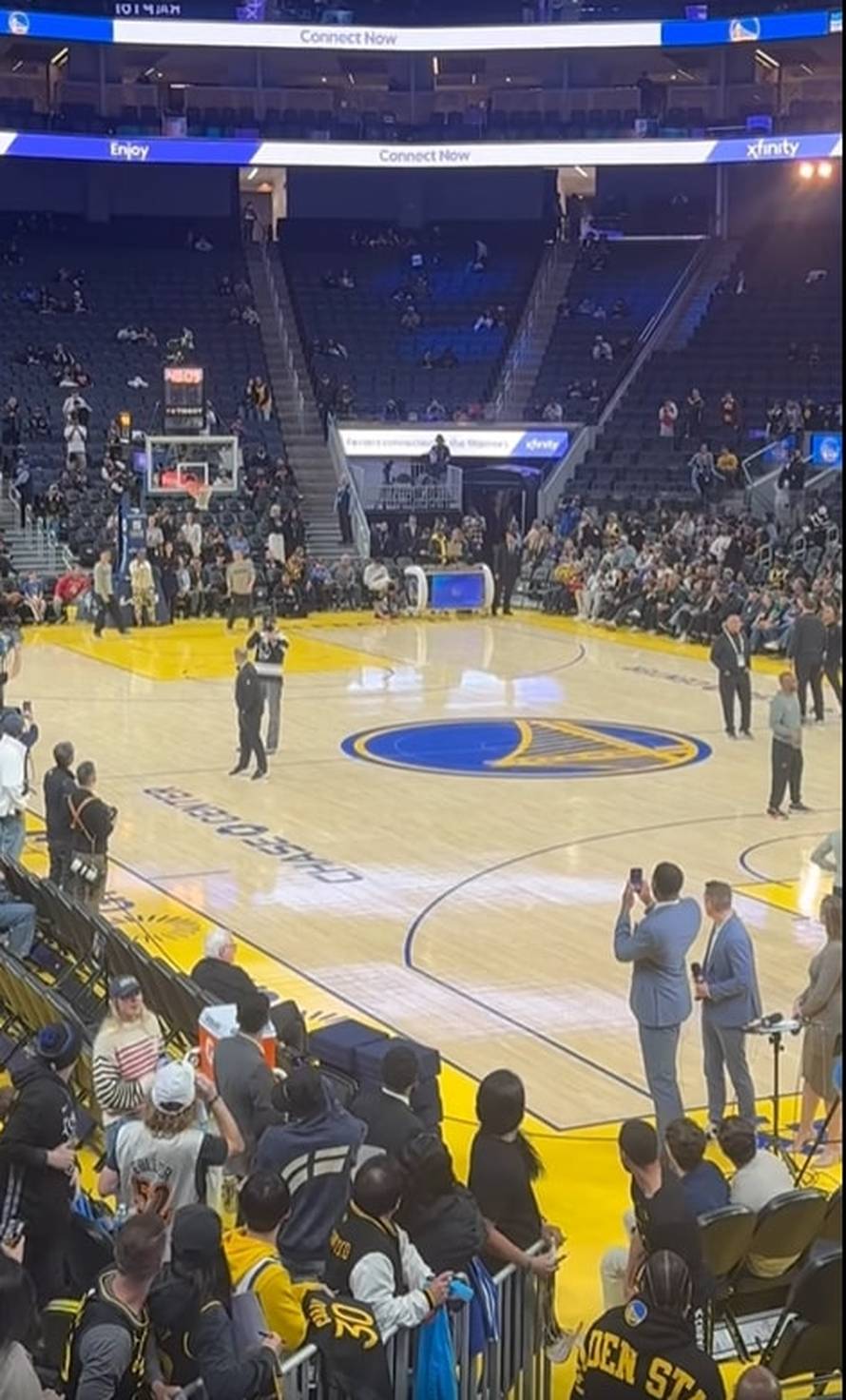 VIDEO Stephen Curry zabio koš s nevjerojatne udaljenosti! Pogledajte ovu majstoriju