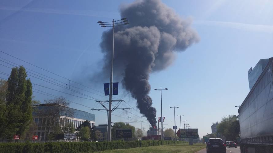 Planula je zgrada u Zagrebu:  U zadnji čas maknuli plinske boce