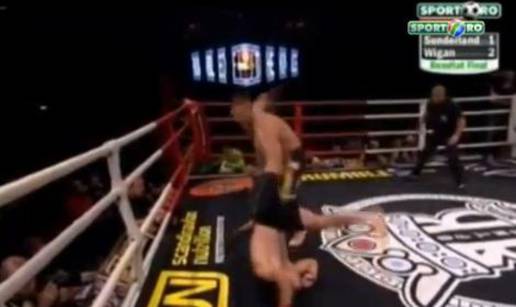 Neviđeno u MMA-u: Brutalan nokaut salto udarcem nogom