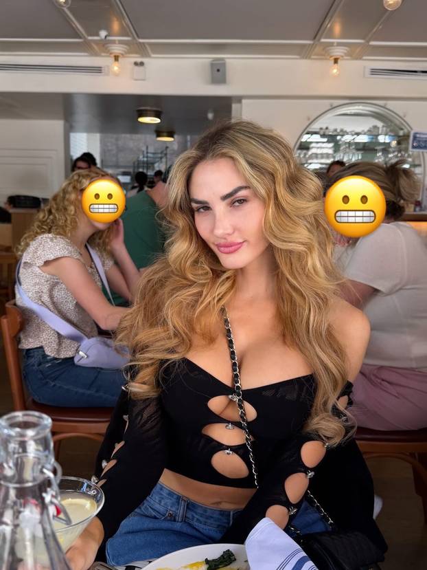 FOTO Možda ste ju sreli... Bujna influencerica posjetila Jadran: 'Ja sam u Hrvatskoj, a vi niste'