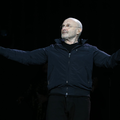 Phil Collins vi&scaron;e ne mo&zcaron;e svirati bubnjeve: 'Jako me to &scaron;okiralo'