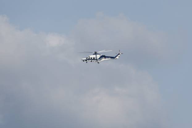 Zagreb: U šumi kraj Kerestinca srušio se manji zrakoplov