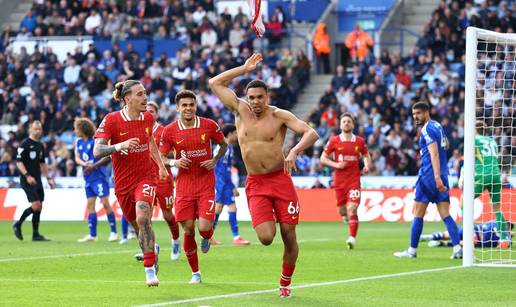 VIDEO Liverpool srušio Leicester, ali još će pričekati na naslov