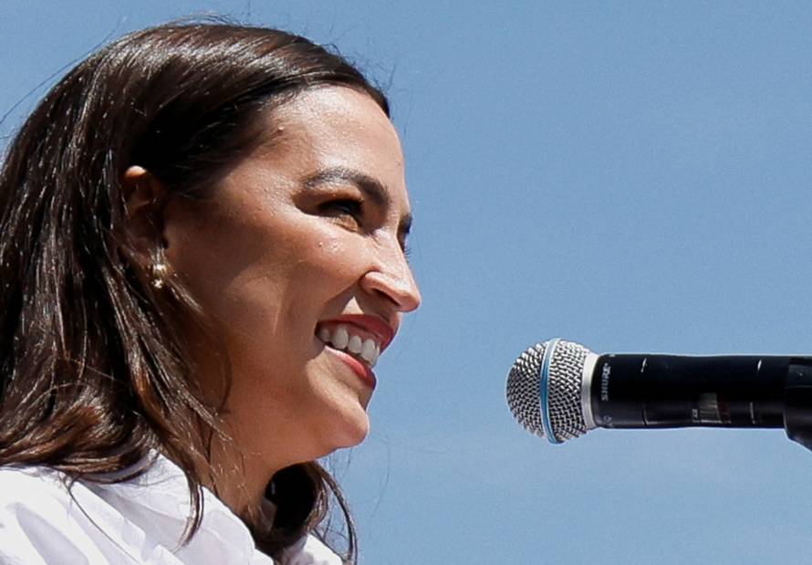U.S. Sen. Sanders and U.S. Rep. Ocasio-Cortez hold a rally in Los Angeles