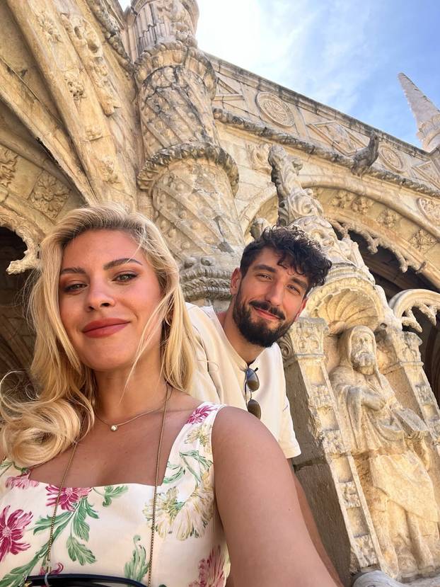 FOTO Katarina Baban uživa s košarkašem na putovanju: Evo kako se zabavljaju i gdje su bili