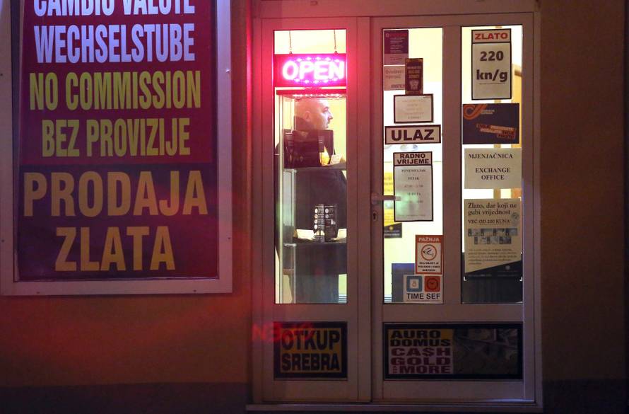 Opljačkao ured za otkup zlata u Šibeniku, policija ga traži