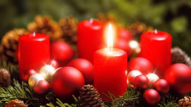 Svaka adventska svijeća nešto simbolizira, prije ih je bilo 24, a saznat ćete i što znači 'Advent'