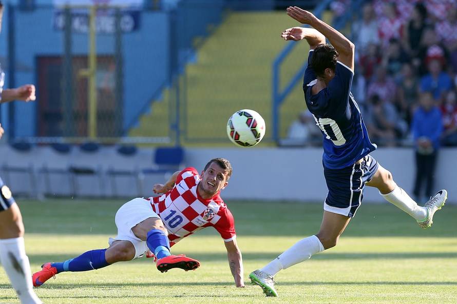'Jeo sam sirovi krumpir da ne moram ići u reprezentaciju, a Mandžukić me napio pa nosio'