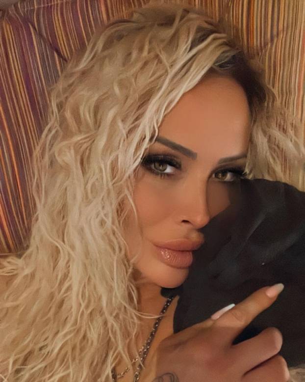 FOTO Članovi Schumacherove obitelji: Ljepotica iz BiH, sin vozi utrke, šogorica Playboy zečica...