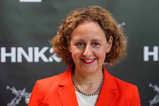 Zagreb: Svečana primopredaja građevinskih radova tvrtke Kamgrad Hrvatskome narodnom kazalištu