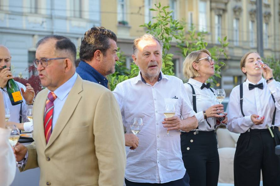 Zagreb: Brojne poznate osobe stigle su na proslavu 100. rođendana hotela Esplanade Zagreb