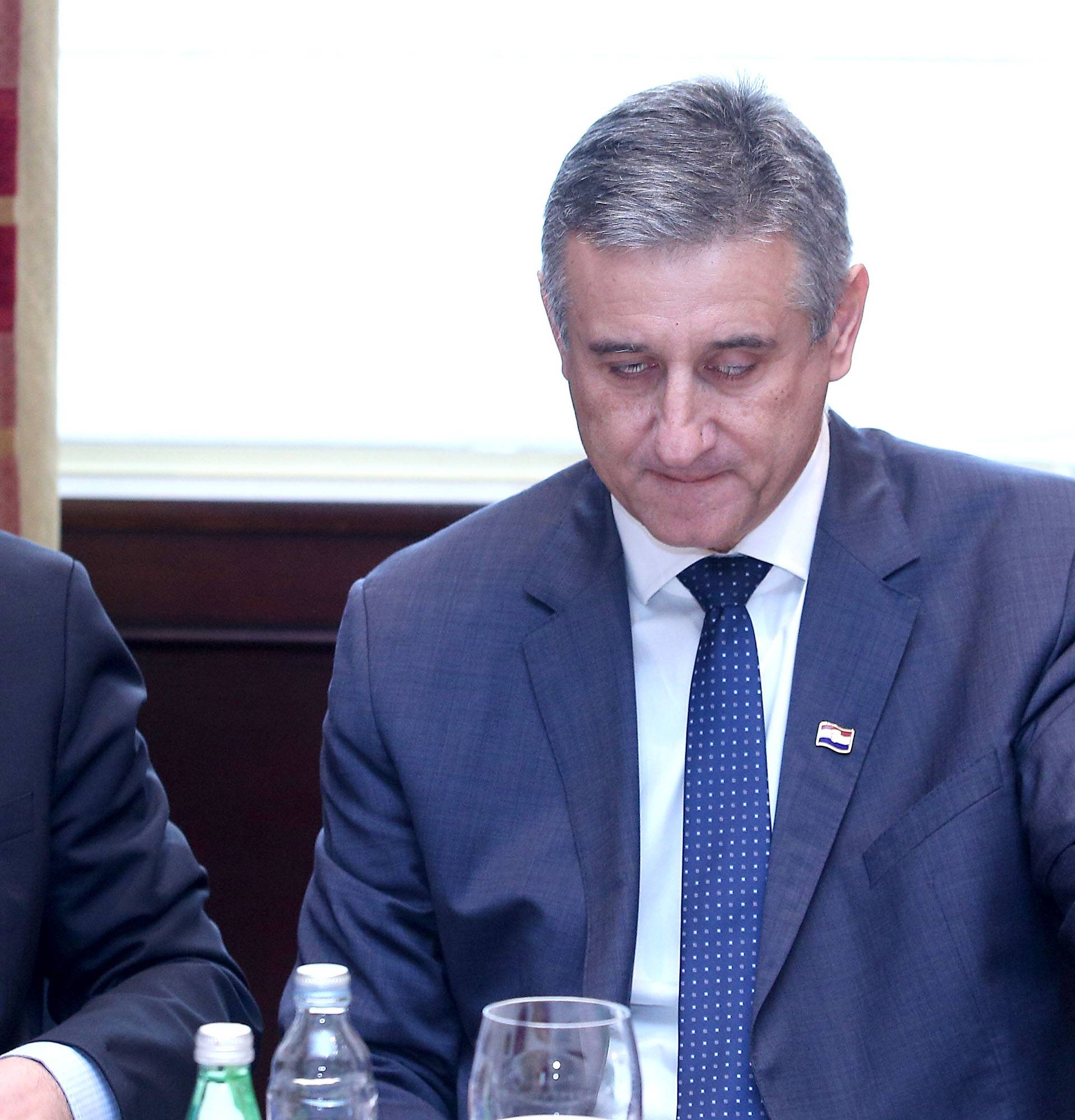 'Nemamo mi što pričati!'  Brkić i Karamarko se skoro potukli?