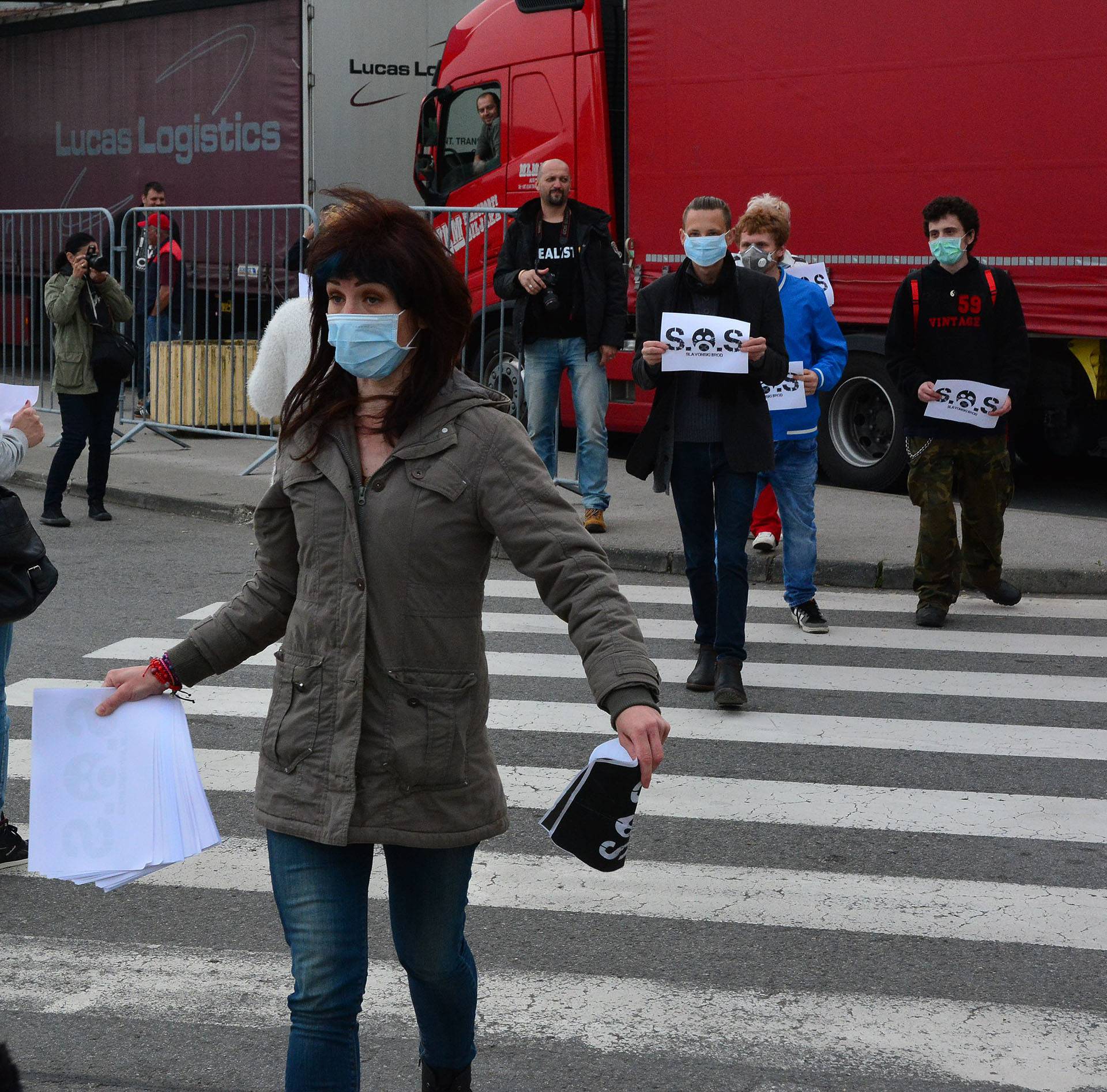 Obustavili su promet: Prosvjed protiv zagađenja zraka u Brodu