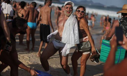 Obožavatelji Lady Gage hrle na njezin besplatni koncert u Riju