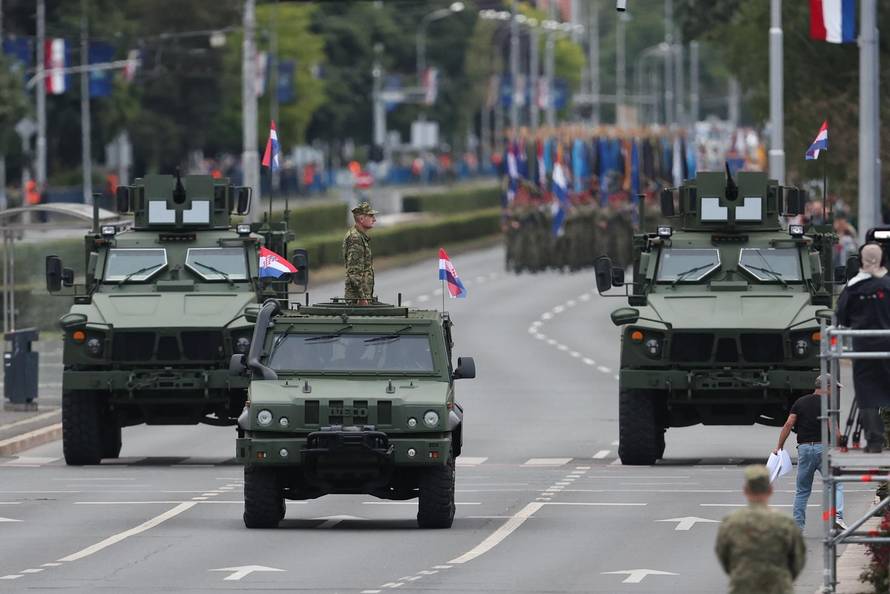Zagreb: Generalna proba svečanog vojnog mimohoda