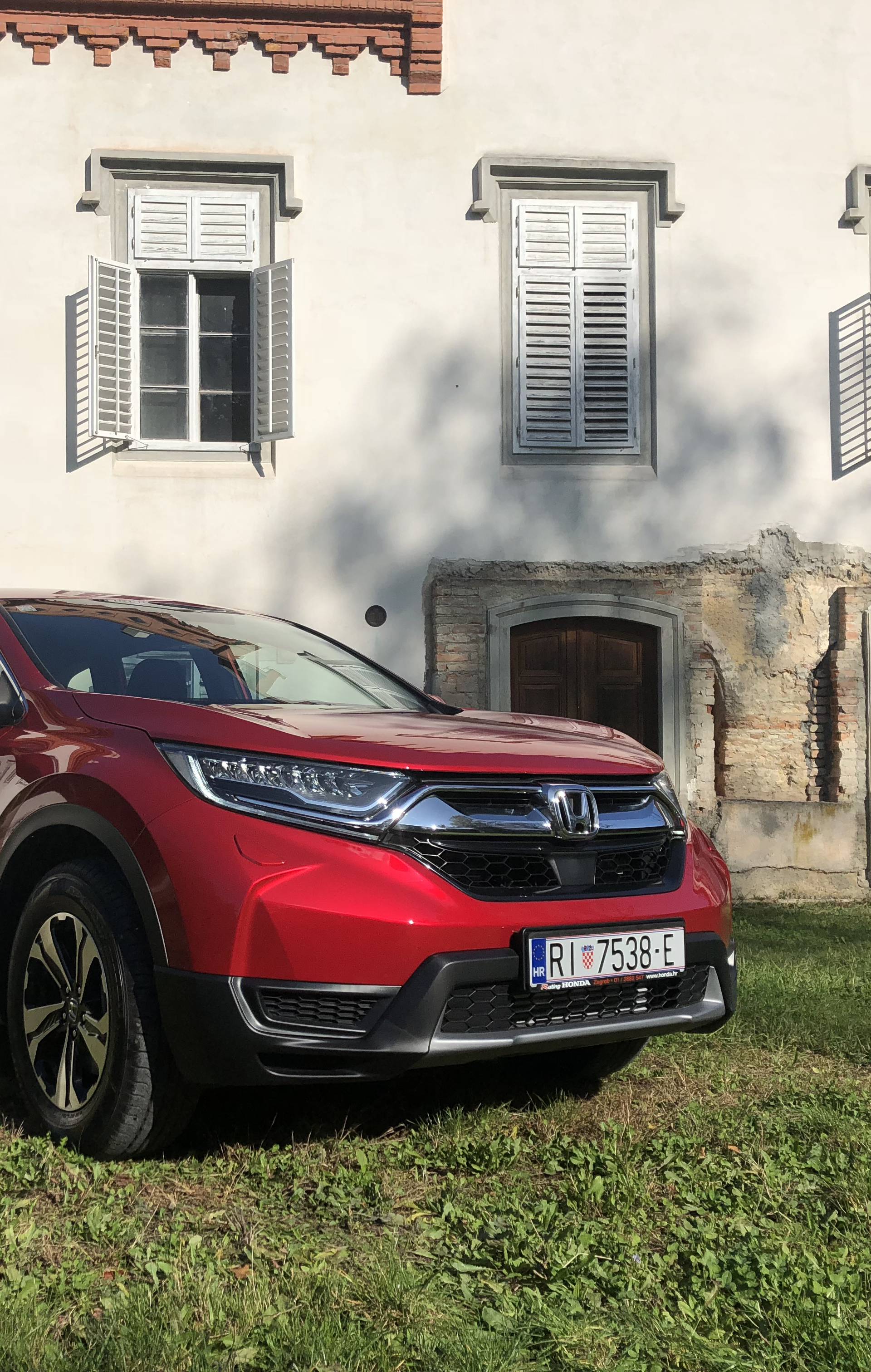 Prostraniji i napredniji: Hondin SUV CR-V stigao u Hrvatsku