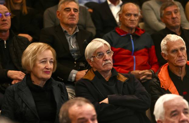 Split: Komemorcija za Juricu Gizdića, novinara i Hajdukovog kroničara