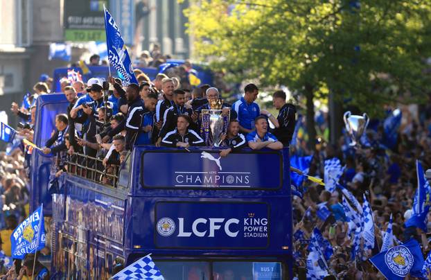 Leicester: Leicester City paradom kroz grad proslavio naslov prvaka Premierlige