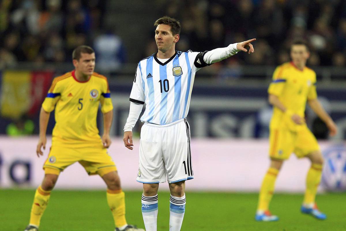 Neugodan poraz BiH; Srbija je dobila Irsku; Messi povraćao