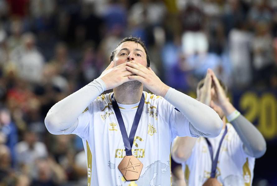 Handball Champions League Final Four/ Kiel - Veszprem .