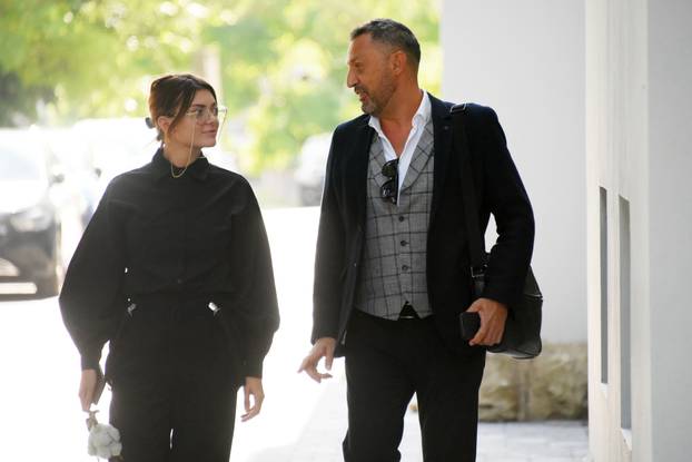 Pula: Nova runda brakorazvodne parnice Elle Dvornik