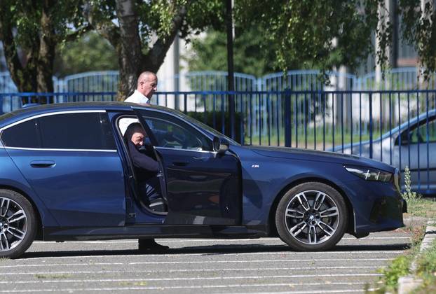 Ivo Sanader izašao iz kaznionce u Lipovica-Popovača