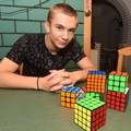 Varaždinski rekorder: Rubikovu kocku složi u samo 8 sekundi!