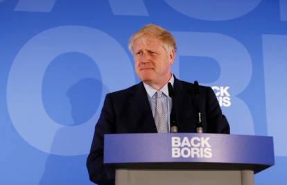 Johnson želi izvesti Britance iz Unije: 'Odgoda znači poraz'