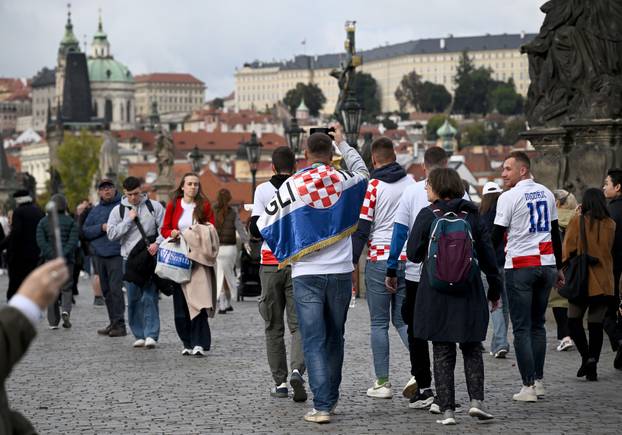 Prag: Hrvatski navijači u gradu